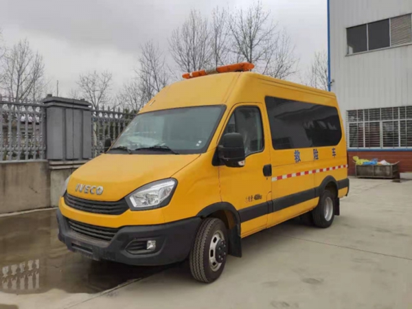 依維柯救險(xiǎn)車(chē)標(biāo)配