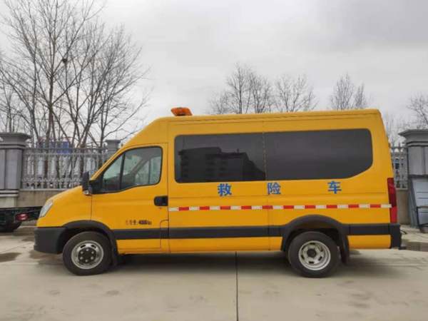 依維柯救險(xiǎn)車(chē)標(biāo)配